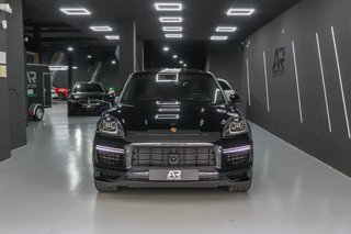 PORSCHE Cayenne 4.0 680 HK Turbo S E-Hybrid 2022