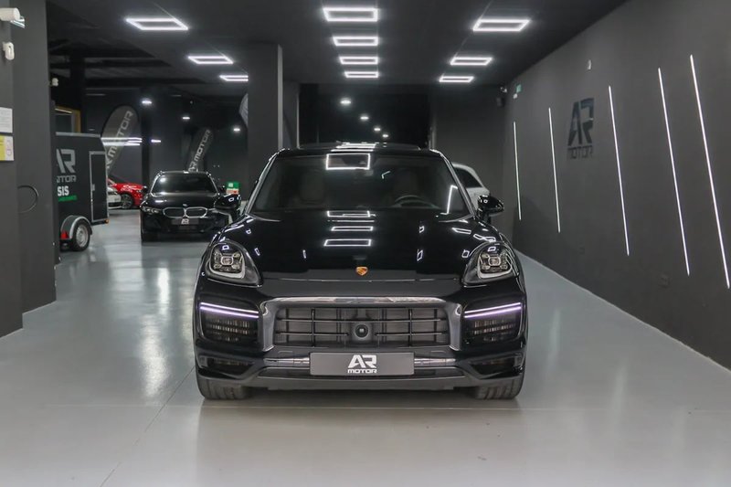 Porsche Cayenne 2022, foto 4