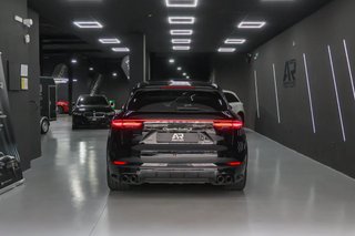 PORSCHE Cayenne 4.0 680 HK Turbo S E-Hybrid 2022