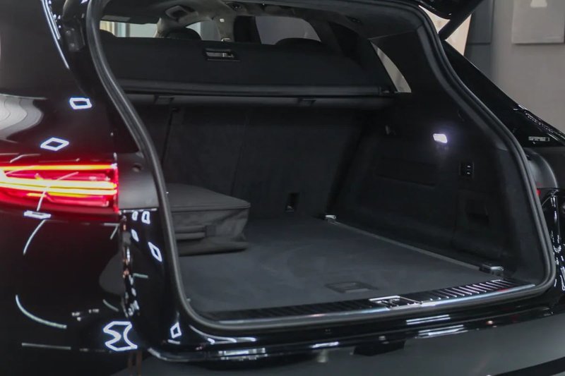 Porsche Cayenne 2022, foto 17