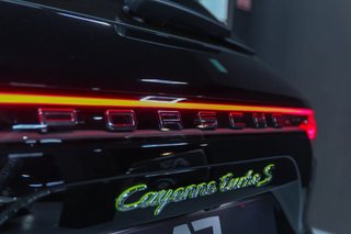 PORSCHE Cayenne 4.0 680 HK Turbo S E-Hybrid 2022