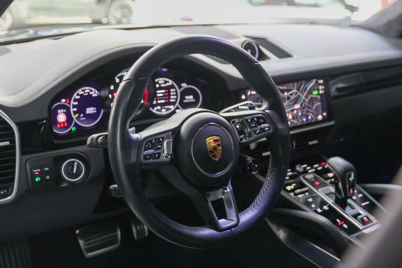 Porsche Cayenne 2022, foto 24