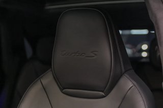 PORSCHE Cayenne 4.0 680 HK Turbo S E-Hybrid 2022