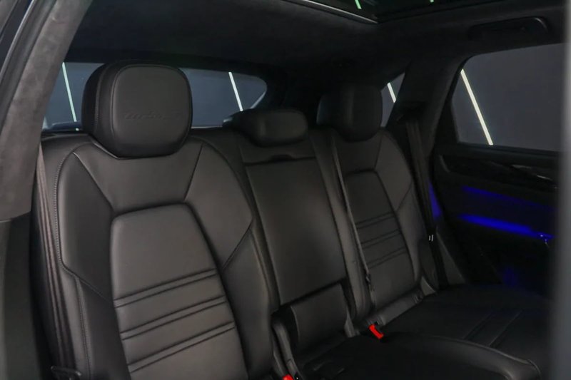 Porsche Cayenne 2022, foto 37