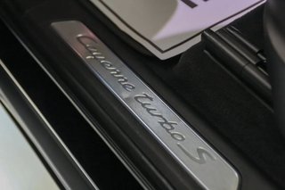 PORSCHE Cayenne 4.0 680 HK Turbo S E-Hybrid 2022