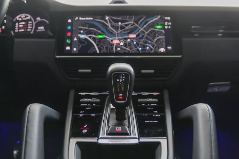 Porsche Cayenne 2022, foto 40