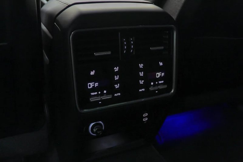 Porsche Cayenne 2022, foto 41