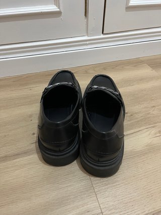 Mocasines Zara con cadena