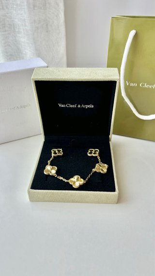 Pulsera Van Cleef & Arpels Oro