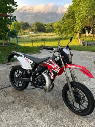 Rieju MRT 50