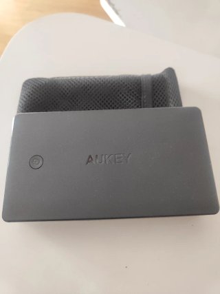 Batería Externa AUKEY