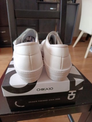 Zapatos de trabajo blancos talla 41