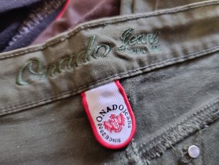 Pantalón vaquero caqui mujer