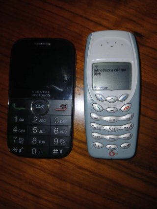 2 cellulari Nokia e 1 Alcatel