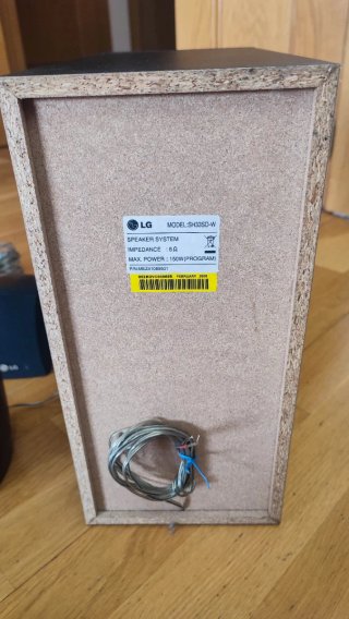 Reproductor DVD LG 5.1 con altavoces