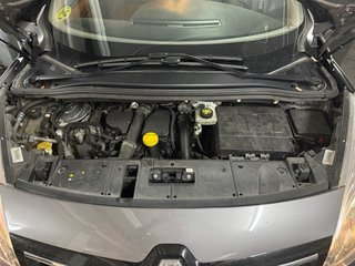 Renault Scenic 2015