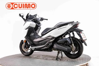 HONDA FORZA 125