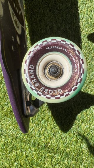 Longboard Globe Diseño Cósmico