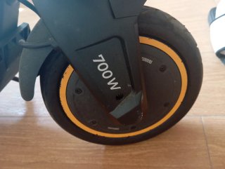 Patinete Cecotec Bongo 700W Negro/Amarillo