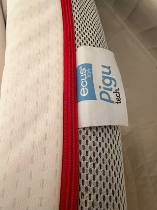 Cuna Ikea madera GULLIVER con colchon ECUS y ropas