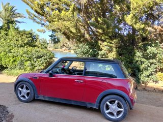 mini couper  2002