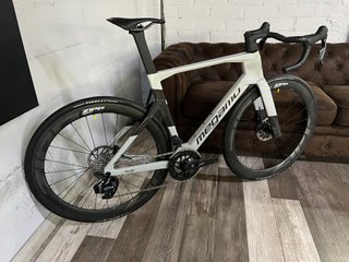 MEGAMO PULSE 07 SLR 2027