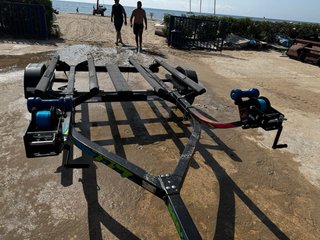 Remolque doble para motos de agua