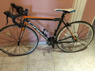 Bicicleta de carretera SRAM Roja