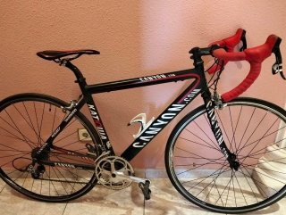 Bicicleta de carretera SRAM Roja