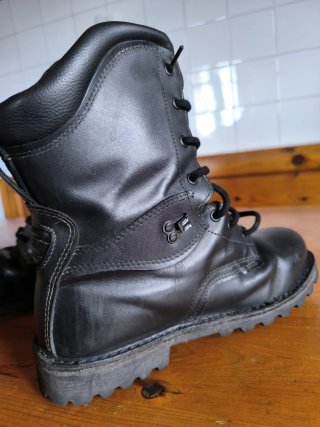 Botas de trabajo negras