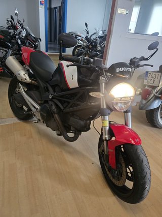 Ducati Monster 696 2008 43.000km