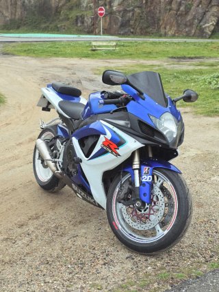 Suzuki GSX-R 600 A2 Deportiva Azul/Blanca