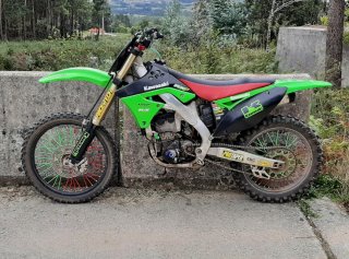 Kawasaki 250cc 4t.