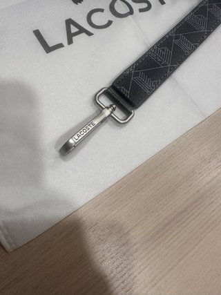 Bolsa Lacoste Monograma cinza