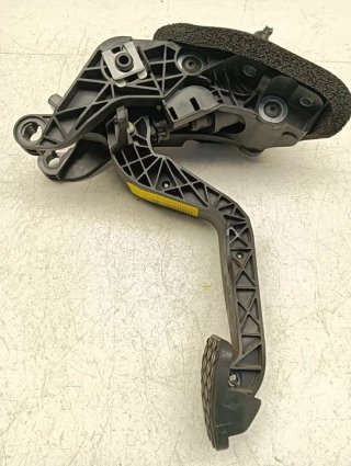 Pedal embrague FORD FIESTA (CNN)