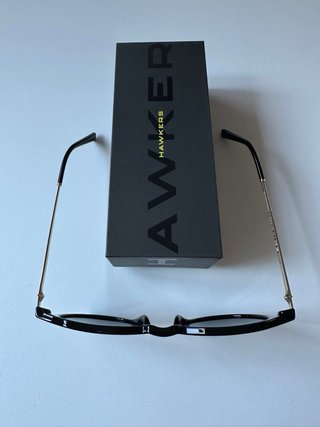 Gafas de sol Hawkers negras. Muy bien cuidadas.