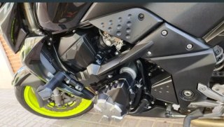 Kawasaki Z1000 Negra y Amarilla