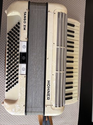Acordeón Hohner Tango II M