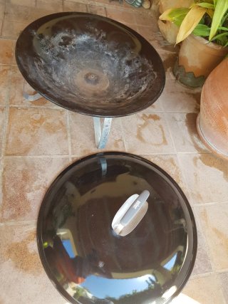Barbacoa Weber Negra y Plateada
