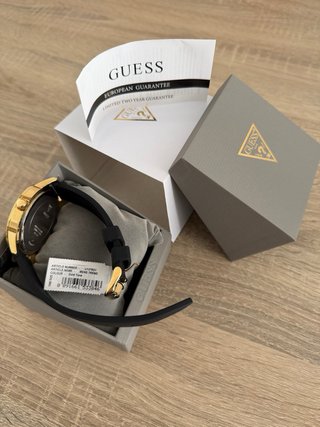 Reloj GUESS Black & Gold