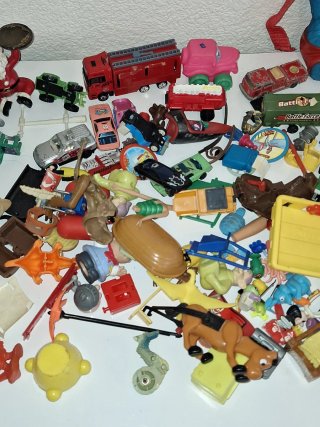 Lote + de 100 piezas de despiece Años 70-80