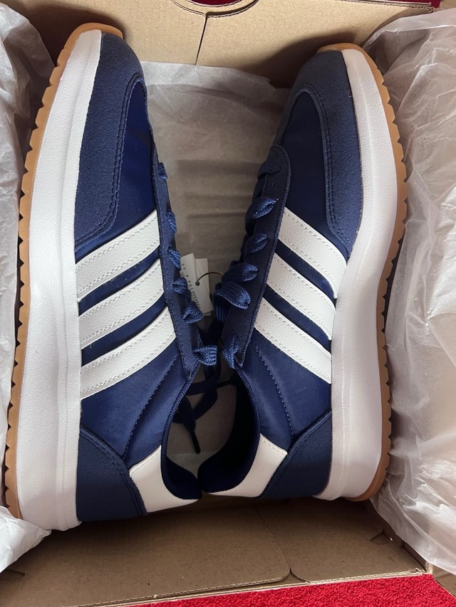 Zapatillas Adidas Azul y Blanco