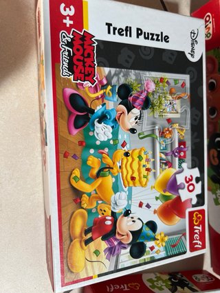 3 Puzzles Trefl: Bing y Disney Mickey Mouse