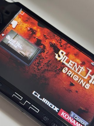 PSP 2004 / PSP Slim 2000 +Memory Stick