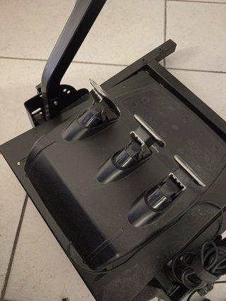 Logitech G29 + Pedals + Gear Shifter - come nuovi