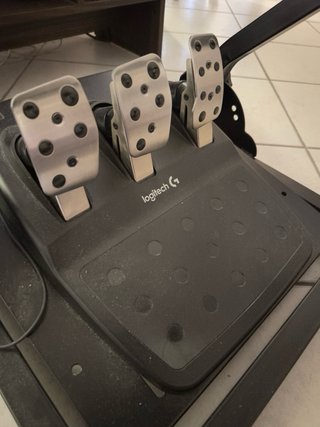 Logitech G29 + Pedals + Gear Shifter - come nuovi