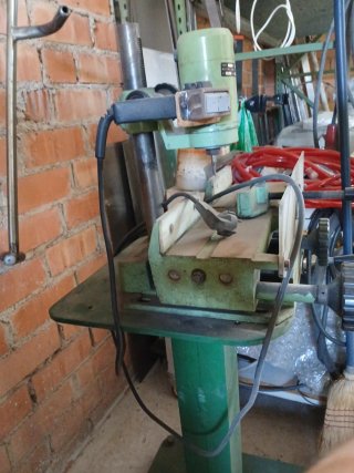 Fresadora de aluminio