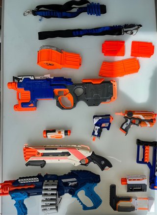 Colección Nerf: Pistolas y Accesorios