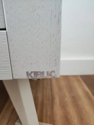 Mueble TV Kibuc 222cm - Como Nuevo
