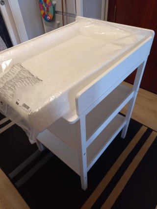 Cambiador blanco para bebé